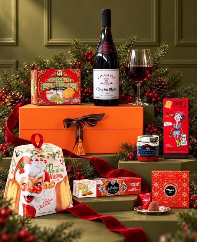 Merry Christmas Gift Basket